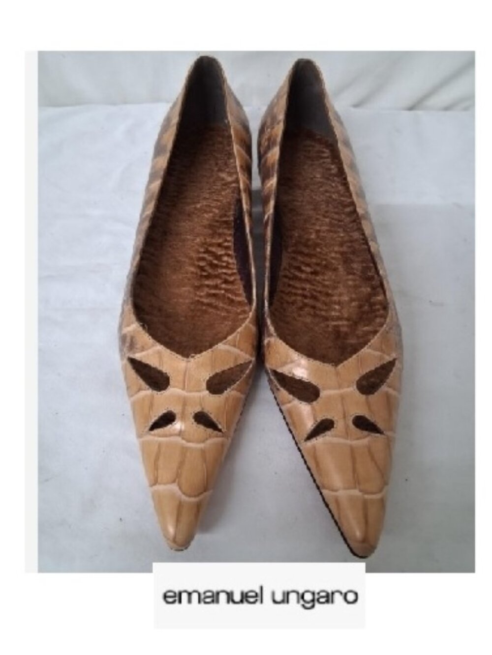 $595 Emanuel Ungaro Italy Gilded Tan Crocodile-Embossed Kitten Heels Shoes 9